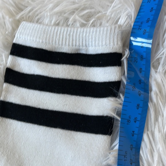 Striped Over the Knee Socks Black - Picture 6 of 6